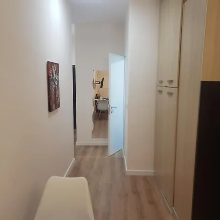 Apartment Kelis Center