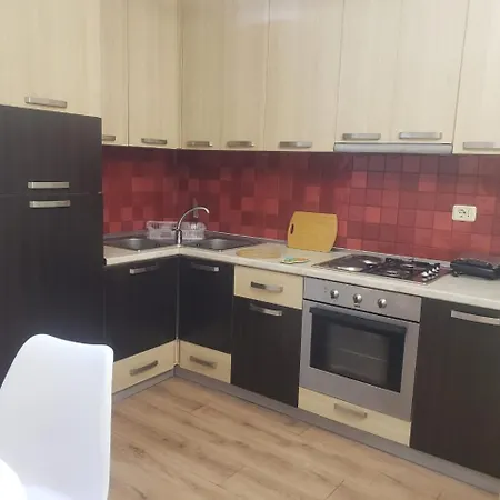 Kelis Center Apartment